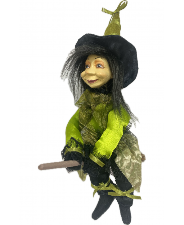 Kitty - Green Pendle Witch