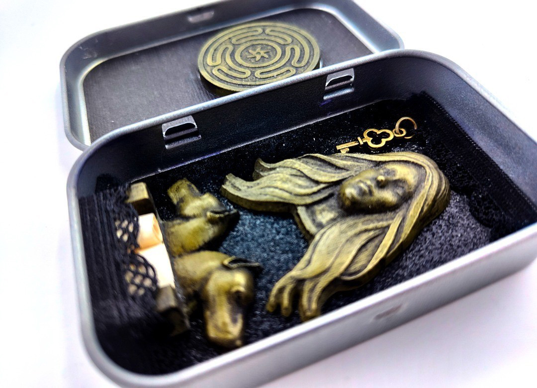 Hecate Mini Shrine