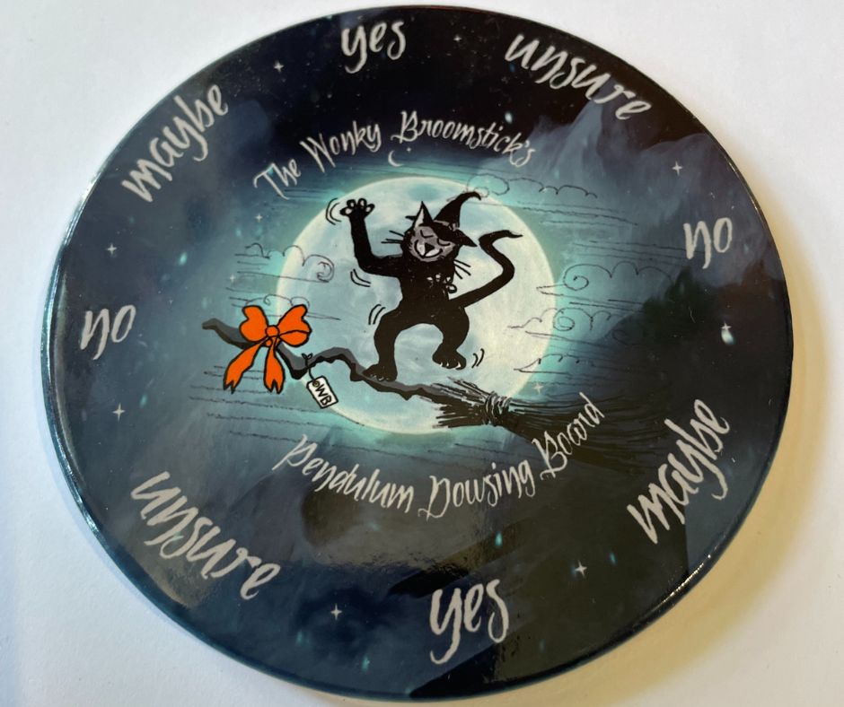 Wonky Broomstick Pendulum Board – Green