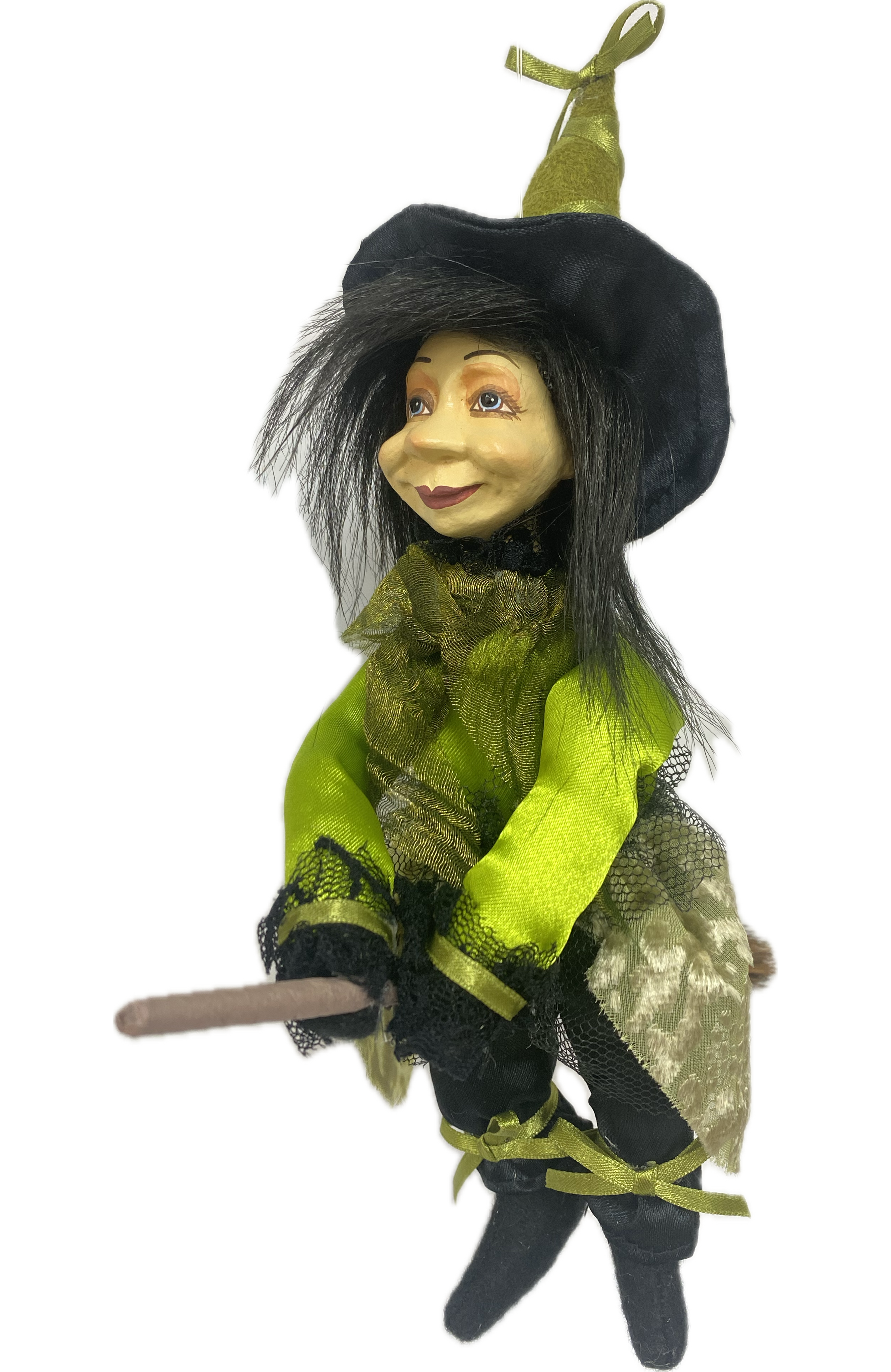 Kitty – Green Pendle Witch