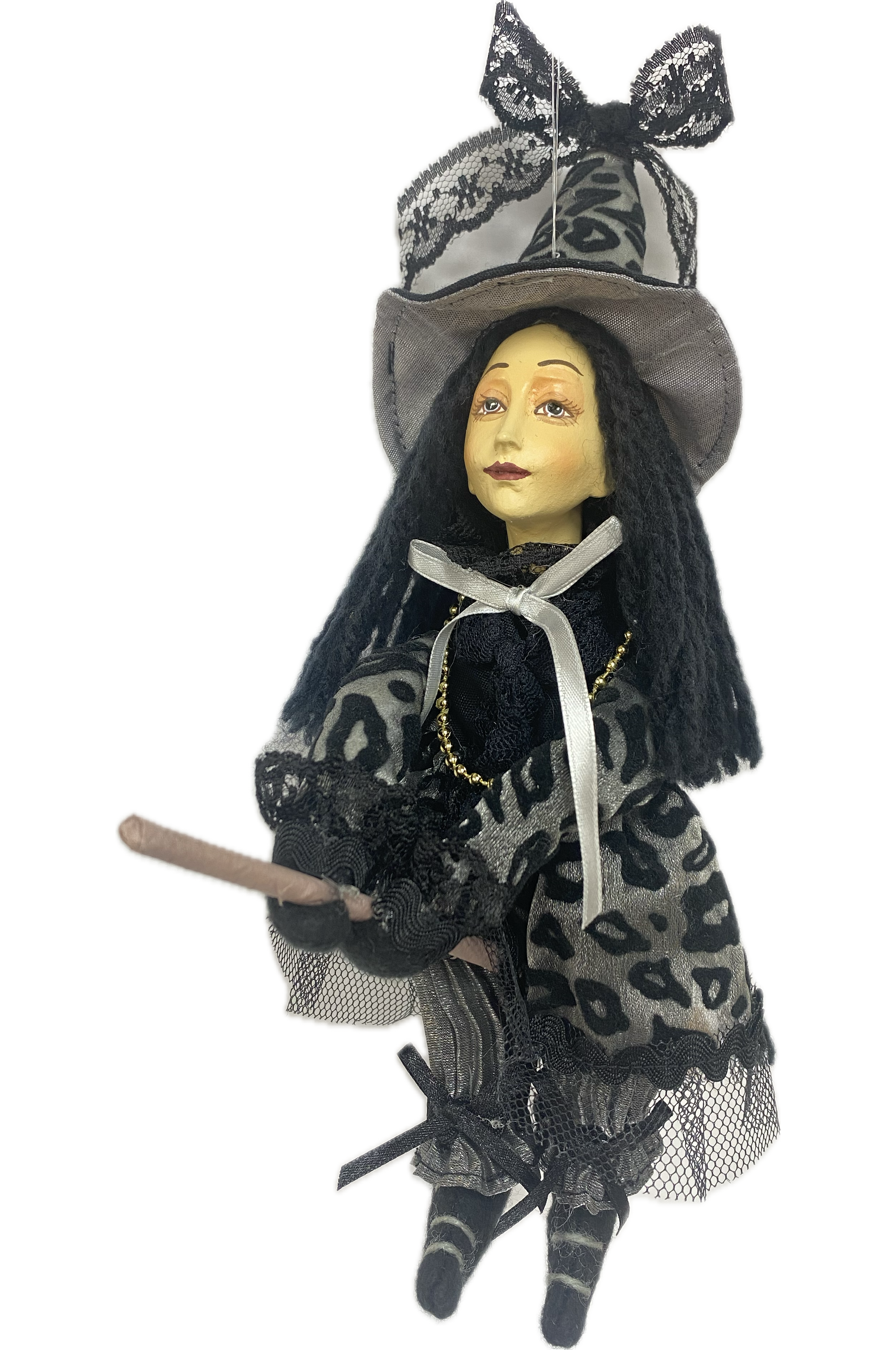 Daisy – Silver Pendle Witch